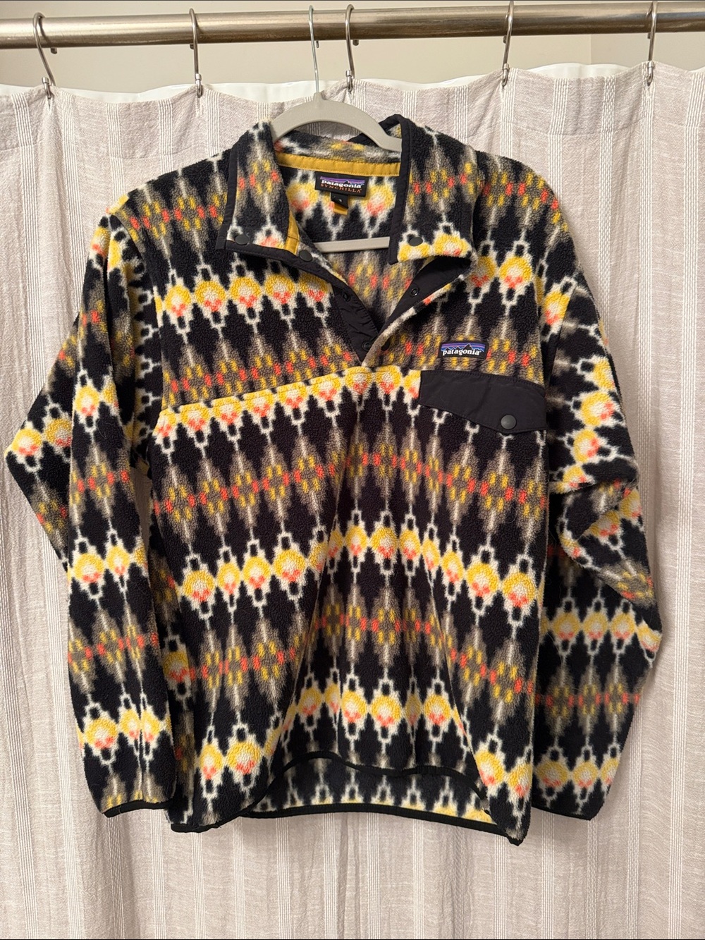 Patagonia women’s Patterned Synchilla Fleece Pullover
